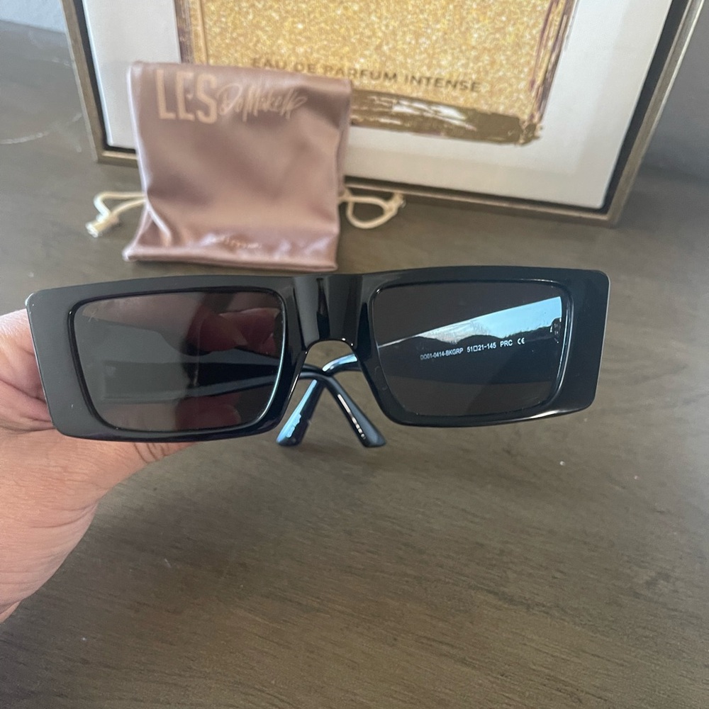 Black Rectangular Sunglasses